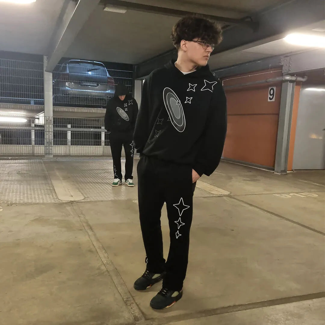 czarne spodnie dresowe other side outfit inspiration